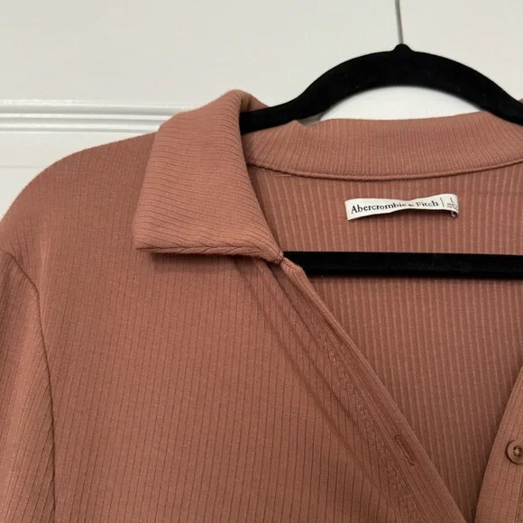 Abercrombie Ruched Long Sleeve Button Front Mini Dress size L - Picture 2 of 6